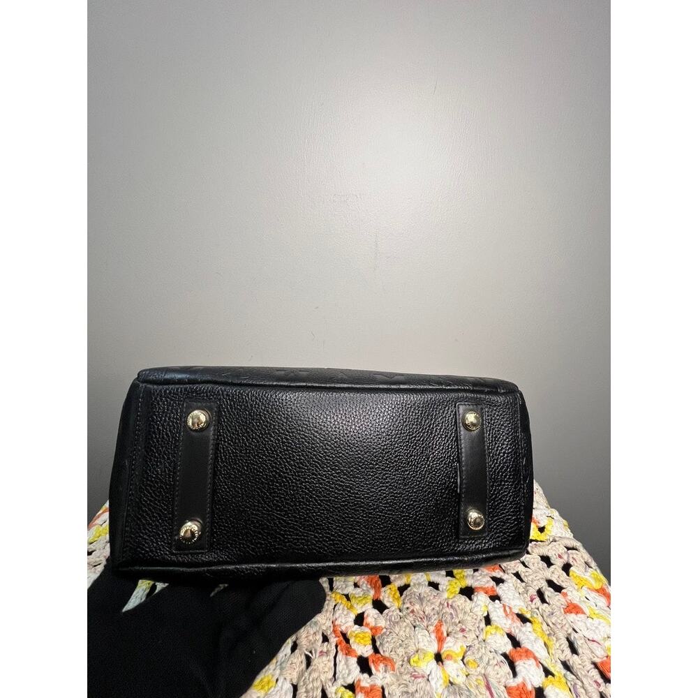 Metrocity Black Embossed Pebbled Leather Shoulder Bag Tassel Italy - Picture 6 of 13